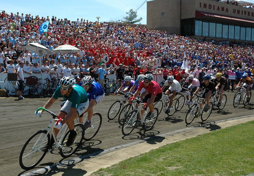 2007 Little 500 - First Lap