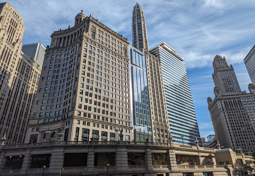 PXL 20230902 221023203