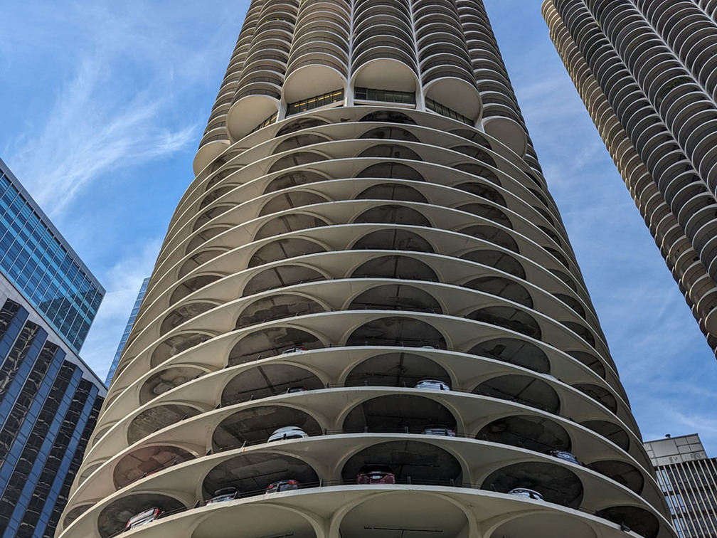 PXL 20230902 221238308