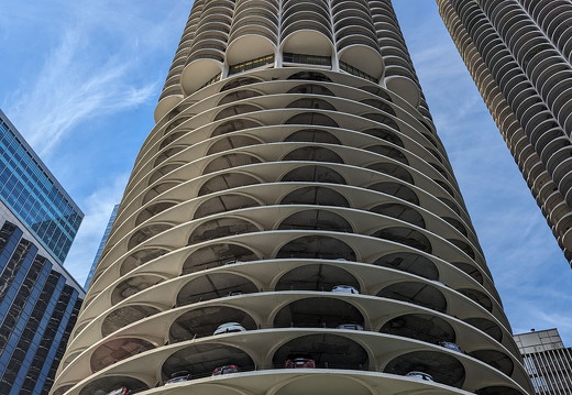 PXL 20230902 221238308