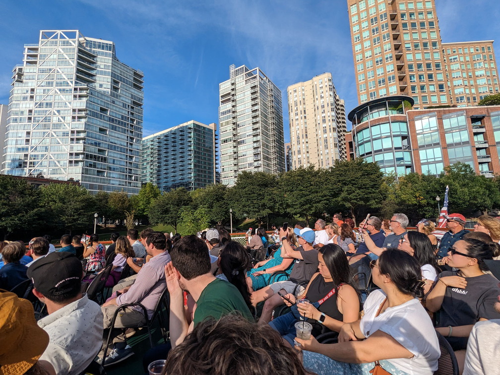 PXL 20230902 222402312