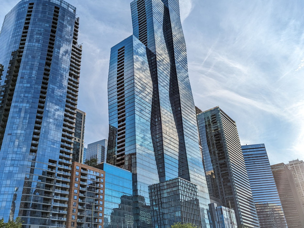 PXL 20230902 231248088