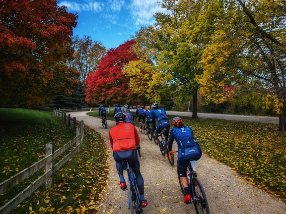 Gravel-Riding-PXL 20231021 143010872-01