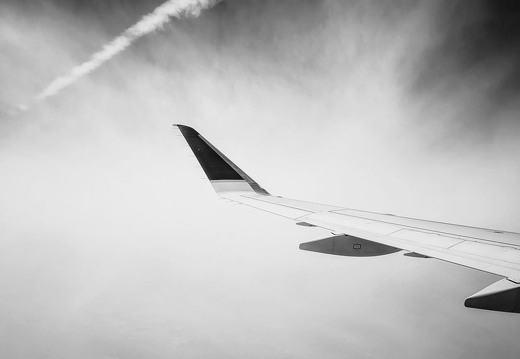 Plane-Cloud-Circles-PXL 20240626 172132756