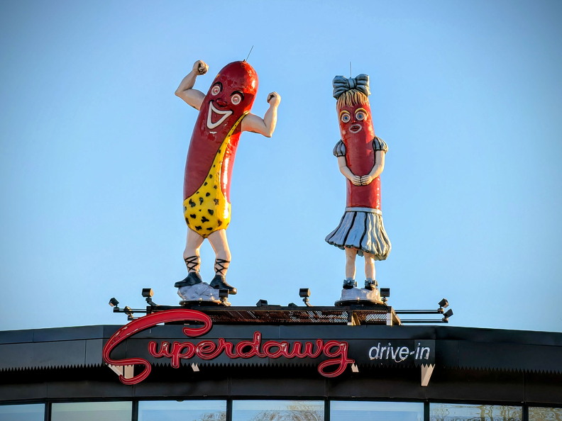 Superdawg