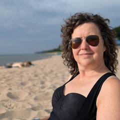 PXL 20240728 223851241.PORTRAIT