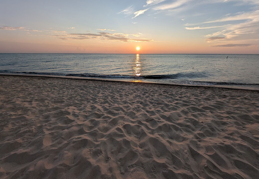 PXL 20240729 004912972