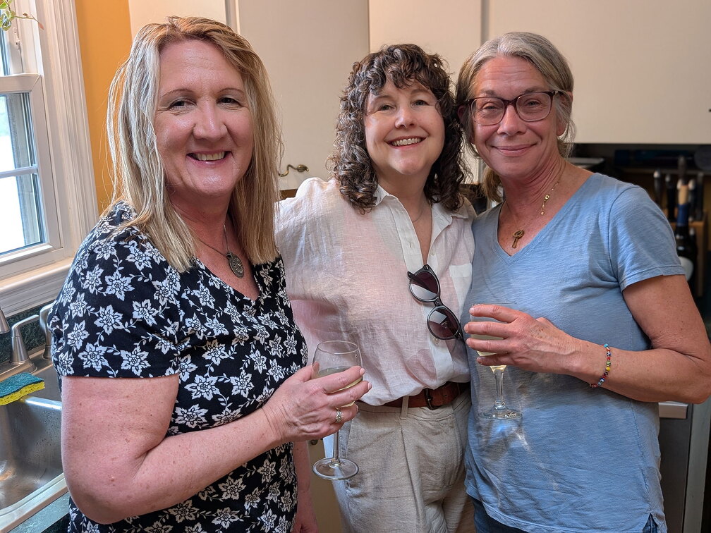 PXL 20250419 202621928