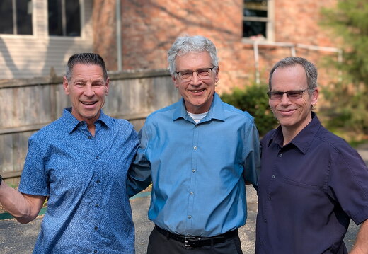 PXL 20250419 210541209