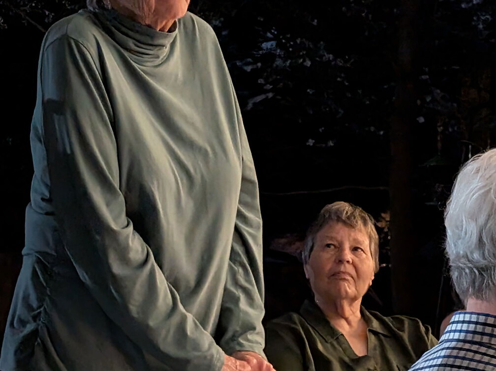 PXL 20250420 005902338