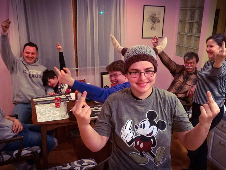 Mickey-Mouse-Middle-Finger1