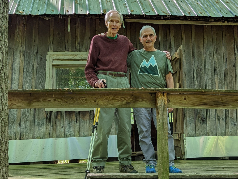 PXL 20220513 144659873