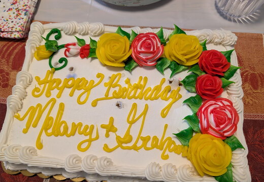 PXL 20250906 221935885