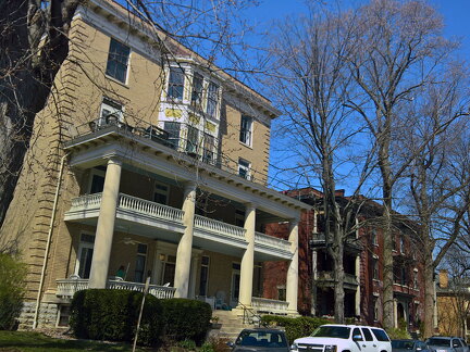 Hampton-Court-WP-20180317-14-20-20