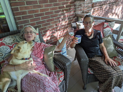 PXL 20230805 220246050