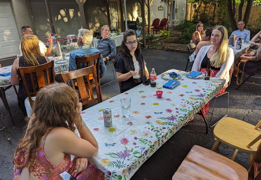 PXL 20230805 234259137