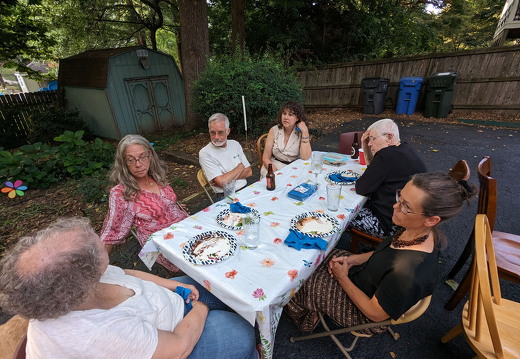 PXL 20230805 234348971