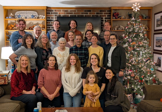 PXL 20241228 230804110-Fiskmas24