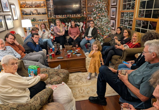 PXL 20241228 232116638