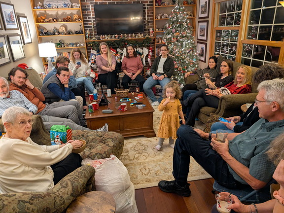 PXL 20241228 232116638