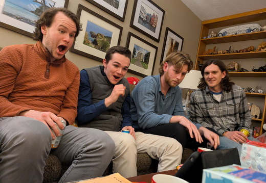 PXL 20241229 005033853