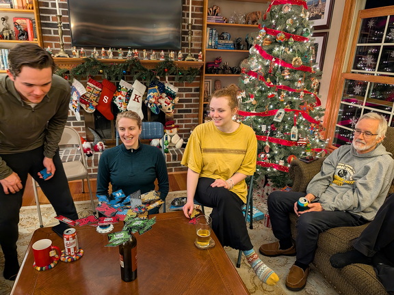 PXL 20251228 023039146