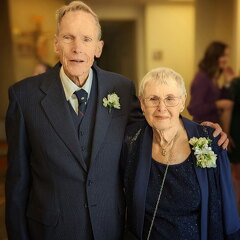 PXL 20220226 194116365-01