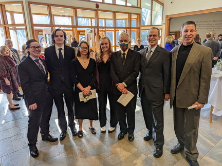 PXL 20220226 211609261 