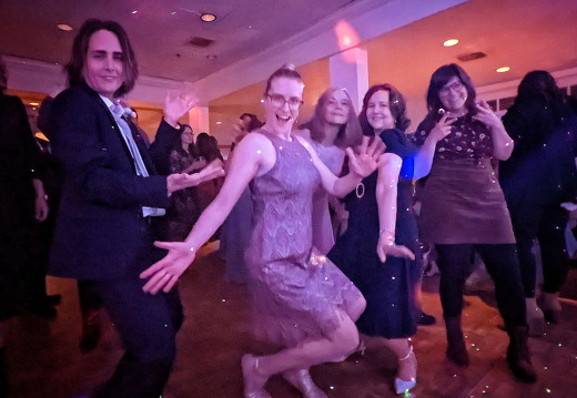 PXL 20220227 015843161-02