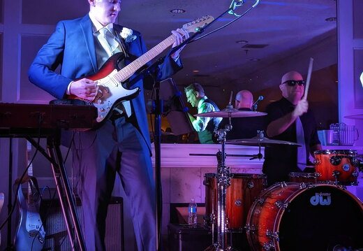 PXL 20220227 021140995-PORTRAIT-01