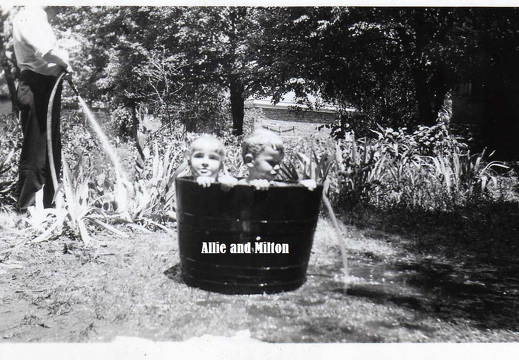 101-Milton-and-Allie-138-paint