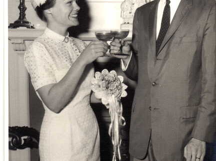 121-R-M-Wed-Ruth-Milton-946