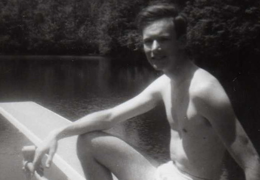 122-Milton-honeymoon-1959194