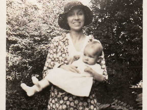 40-Lucy-and-baby-Milton890