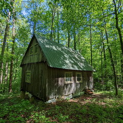 817-Cabin-zPXL 20220515 153330376