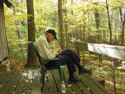 835-Milton-On-Cell-Phone-2013DSCN2271