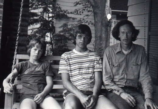 944-Graham-Barth-and-Milton-1977