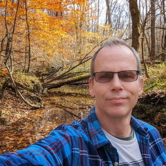 PXL 20221029 182854539-01