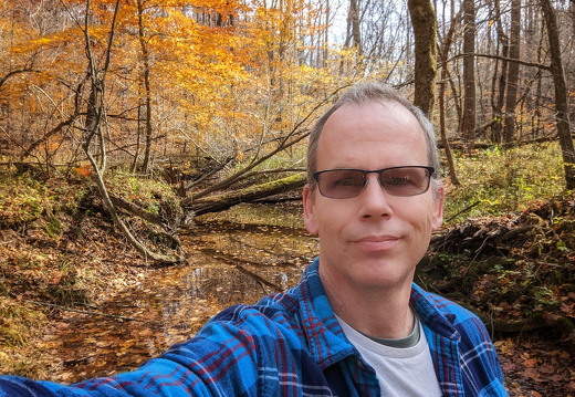 PXL 20221029 182854539-01