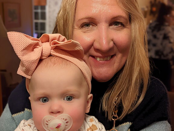 PXL 20221128 000648533.PORTRAIT