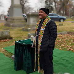 PXL 20221128 161602429.PORTRAIT