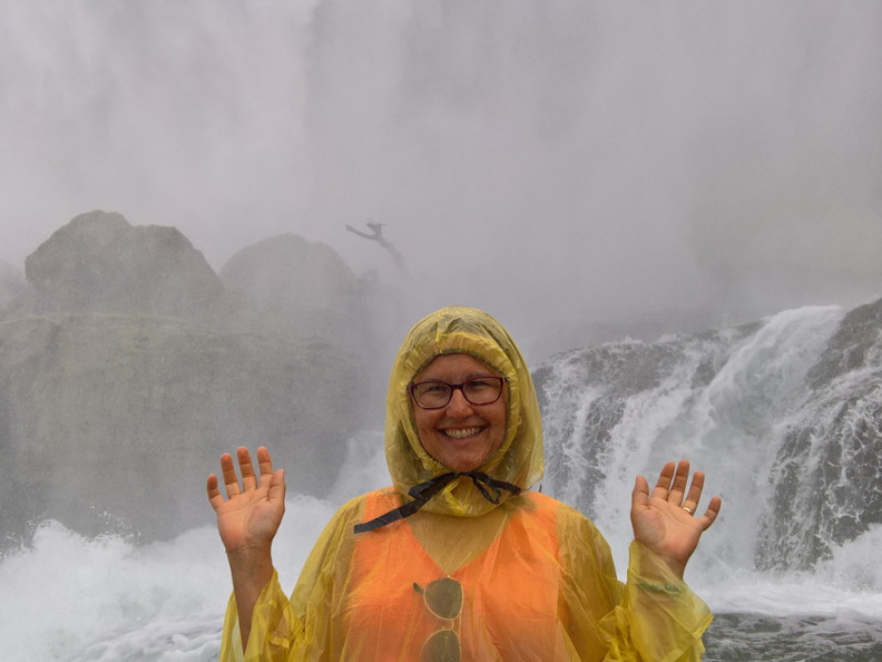 Niagara-Falls-2018-Nancy-Caveofwinds