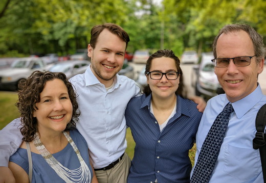 PXL 20220820 171209886.PORTRAIT2