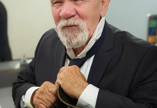 PXL 20220820 172452323.PORTRAIT-01