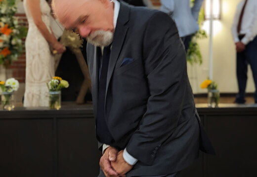 PXL 20220820 180634112.PORTRAIT-01