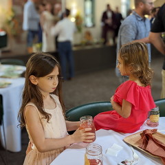 PXL 20220820 185046789.PORTRAIT