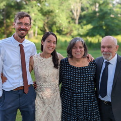 PXL 20220820 224004539.PORTRAIT