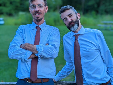 PXL 20220820 224957877.PORTRAIT