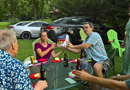 WP-20160806-20-16-01-Rich