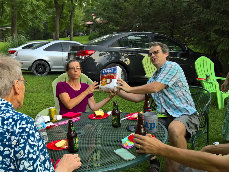 WP-20160806-20-16-01-Rich